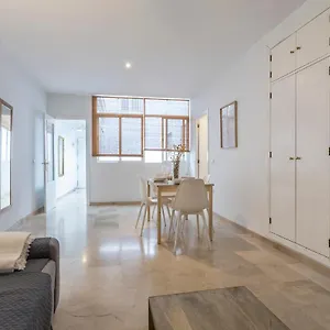 Azvalia - Larga 112 Abono Parking Gratis Apartamento
